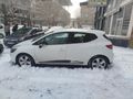 Sahibinden Renault Clio 1.2 Icon 2015 Model  130.000 km Beyaz