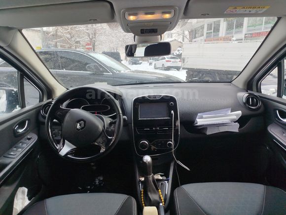 Sahibinden Renault Clio 1.2 Icon 2015 Model  130.000 km Beyaz