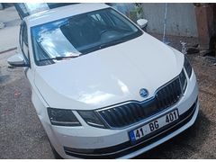 Sahibinden Skoda Octavia 1.6 TDI Ambition 2017 Model  720.000 km Altın