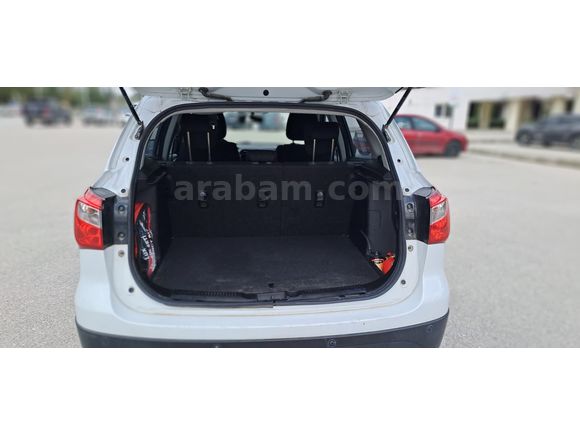 Sahibinden Suzuki SX4 S-Cross 1.6 GL 2013 Model 