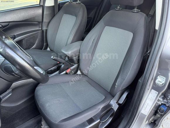 ARIKAN MOTORS'TAN DEĞİŞENSİZ BAKIMLI 1.3 MULTİJET