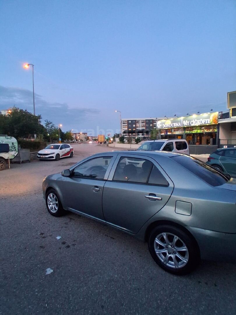 Sahibinden Geely Familia 1.5 Comfort 2009 Model Ankara 271.917 km Gri 4