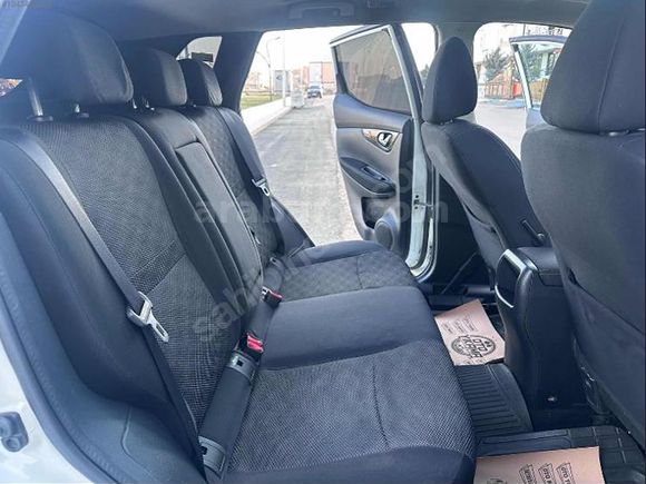 ACİL!!! Memurdan  Qashqai 1.6 dCi Tekna Sky Pack 2016 Model 