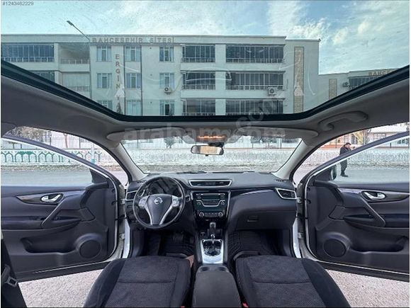 ACİL!!! Memurdan  Qashqai 1.6 dCi Tekna Sky Pack 2016 Model 