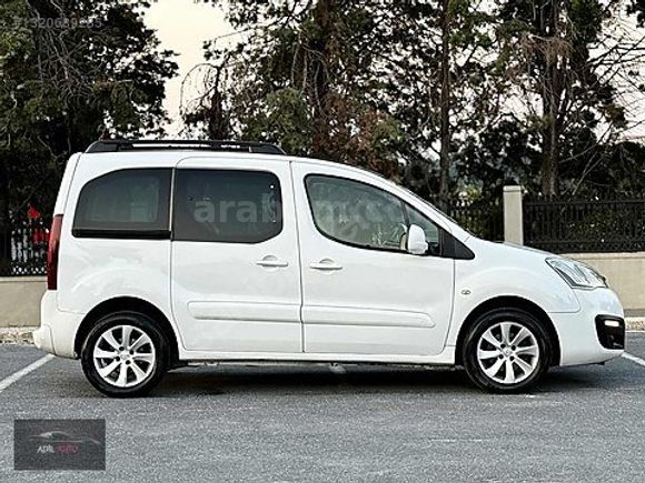 2016 MODEL CAM TAVANLI EN DOLUSU 161 BİN KM'DE