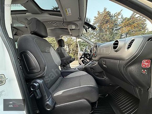 2016 MODEL CAM TAVANLI EN DOLUSU 161 BİN KM'DE