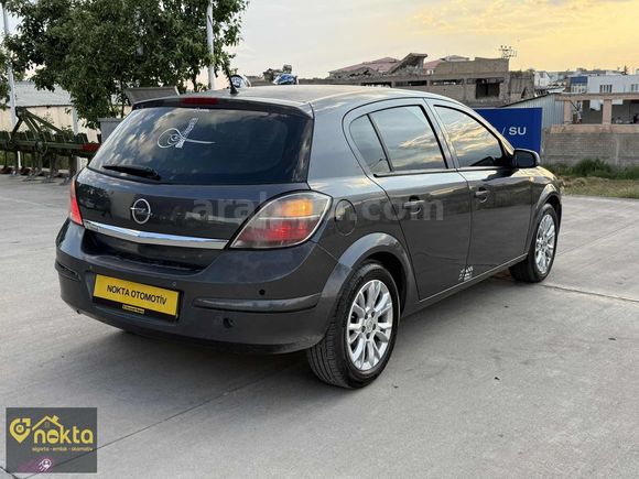 2009 HATASIZ / 237 BİN KM'de / 1,6 ENJOY ELG