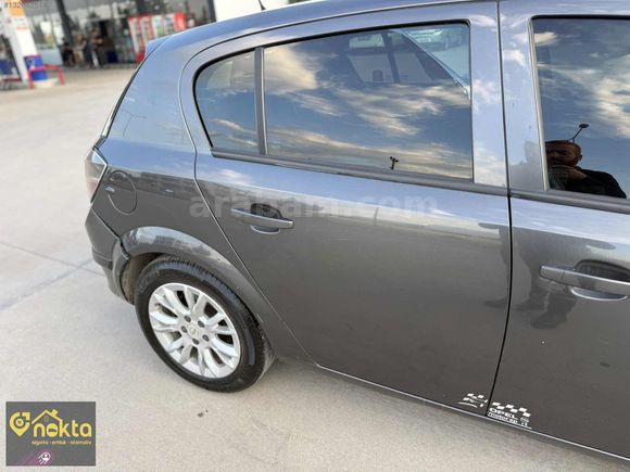 2009 HATASIZ / 237 BİN KM'de / 1,6 ENJOY ELG