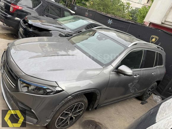 2023 EQB 350+ AMG 21.000KM PLAKALI RUHSATLI GÖRÜNEN HASAR