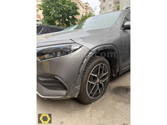 2023 EQB 350+ AMG 21.000KM PLAKALI RUHSATLI GÖRÜNEN HASAR