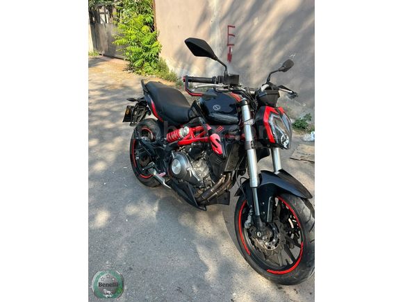 BENELLİ TNT-249S - BÜTÜN BAKIMLARI YETKİLİ SERVİSTE YAPILMIŞTIR
