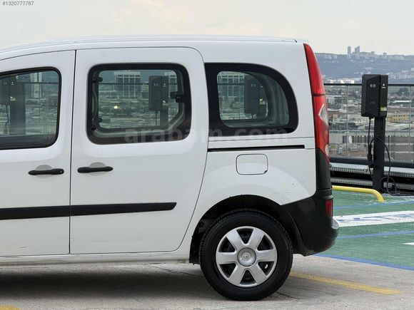 KANGOO 3..DEĞİŞENSİZ..BOYASIZ..ÇİFT SÜRGÜ..TEK KAPAK.KLIMALI