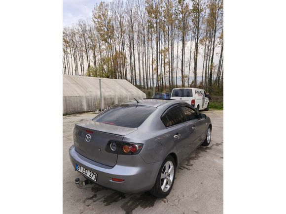 Değişensiz Mazda 3 1.6 Dynamic 2004 Model