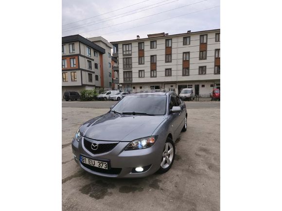 Değişensiz Mazda 3 1.6 Dynamic 2004 Model