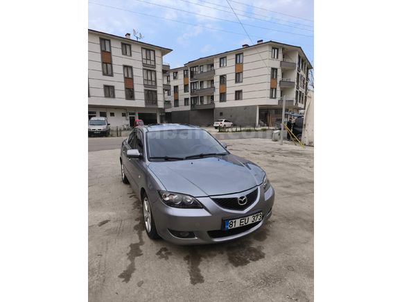 Değişensiz Mazda 3 1.6 Dynamic 2004 Model