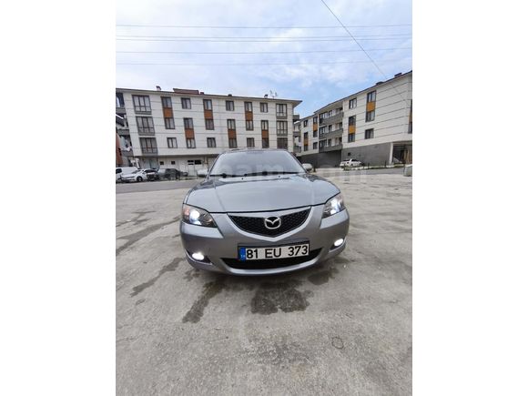 Değişensiz Mazda 3 1.6 Dynamic 2004 Model