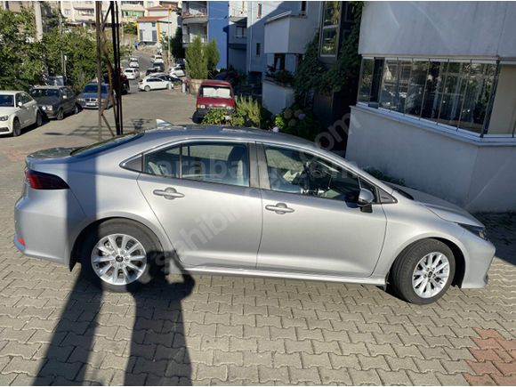 Sahibinden ACİL SATILIK Toyota Corolla 1.5 Dream 2022 Model 