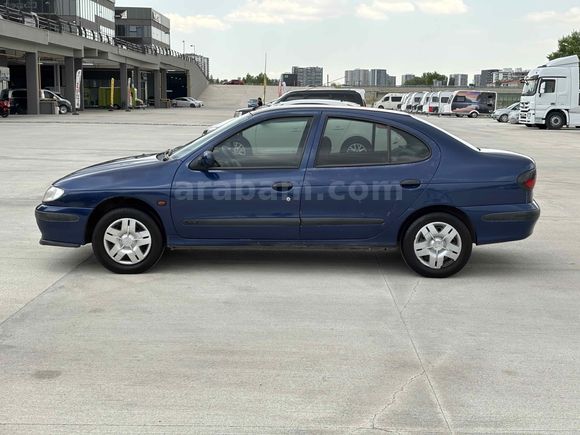 Galeriden Renault Megane 1.6 RNA 1999 Model Ankara