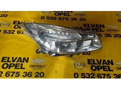 2009-2013 Opel İnsignia İthal Sıfır Sağ Far