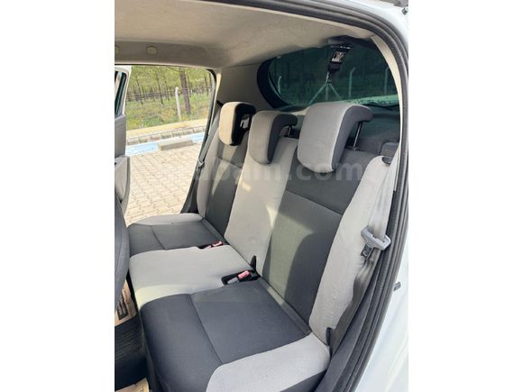 Sahibinden Renault Clio 1.5 dCi Authentique 2009 Model