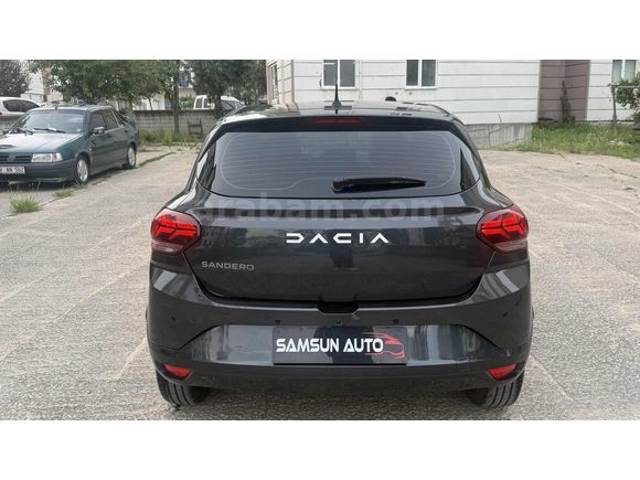 2023 HATASIZ BOYASIZ HASAR KAYITSIZ 49 BİNDE OTOMATİK VİTES