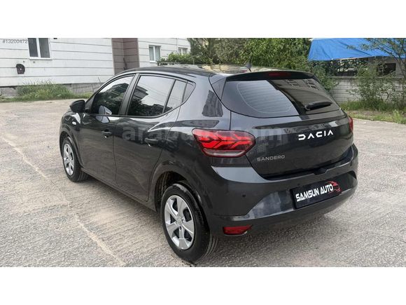 2023 HATASIZ BOYASIZ HASAR KAYITSIZ 49 BİNDE OTOMATİK VİTES