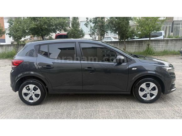 2023 HATASIZ BOYASIZ HASAR KAYITSIZ 49 BİNDE OTOMATİK VİTES