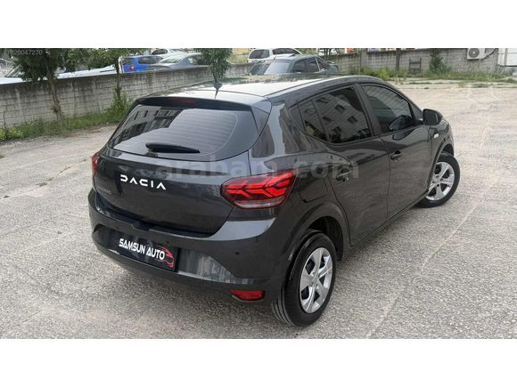 2023 HATASIZ BOYASIZ HASAR KAYITSIZ 49 BİNDE OTOMATİK VİTES