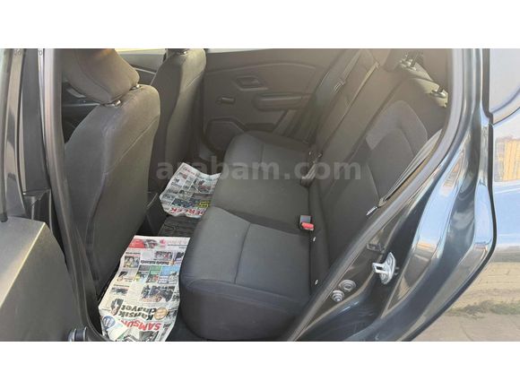 2023 HATASIZ BOYASIZ HASAR KAYITSIZ 49 BİNDE OTOMATİK VİTES