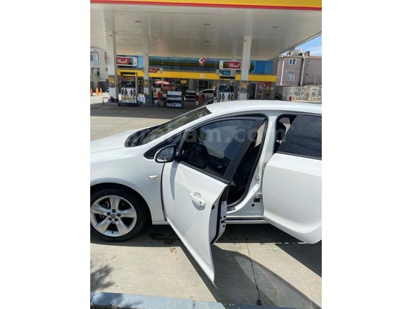 Sahibinden Opel Astra 1.6 Enjoy 2011 Model 