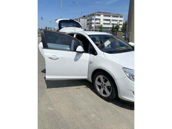 Sahibinden Opel Astra 1.6 Enjoy 2011 Model 
