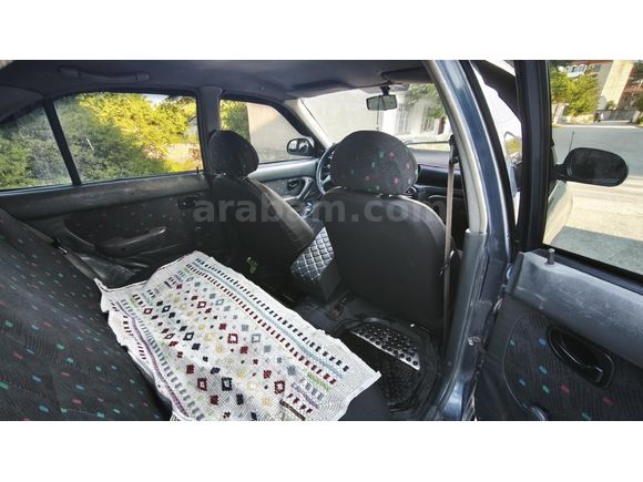 Sahibinden Hyundai Accent 1.3 LS 1998 Model