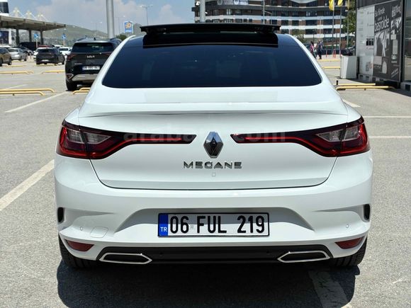 Sahibinden Renault Megane 1.3 TCe Icon 2025 Model 