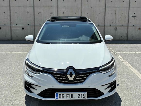 Sahibinden Renault Megane 1.3 TCe Icon 2025 Model 