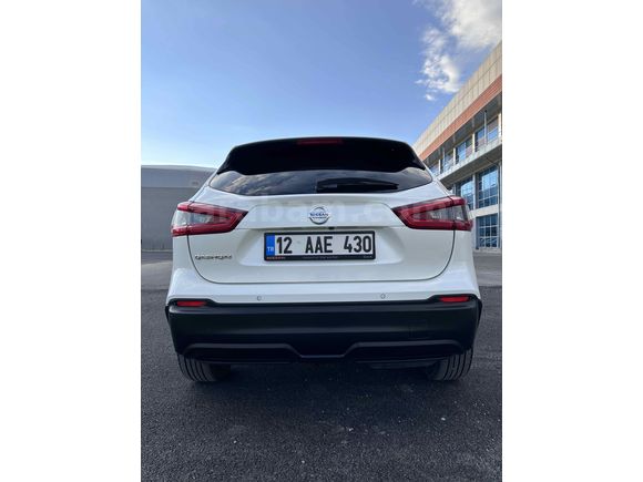 Nissan Qashqai 1.5 dCi Sky Pack