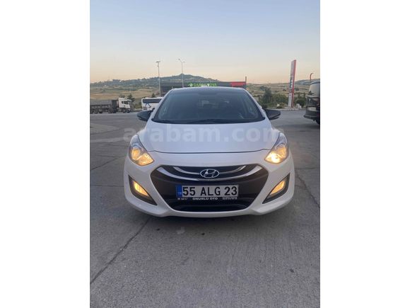 MEMURDAN HYUNDAİ İ30 2014 ELİTE 