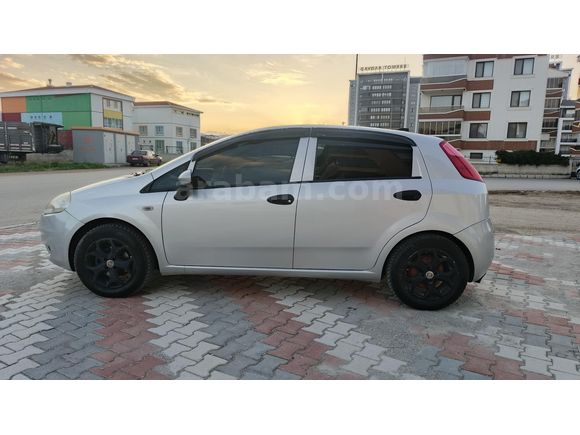 Sahibinden Fiat Punto Grande 1.4 Fire Active 2010 Model