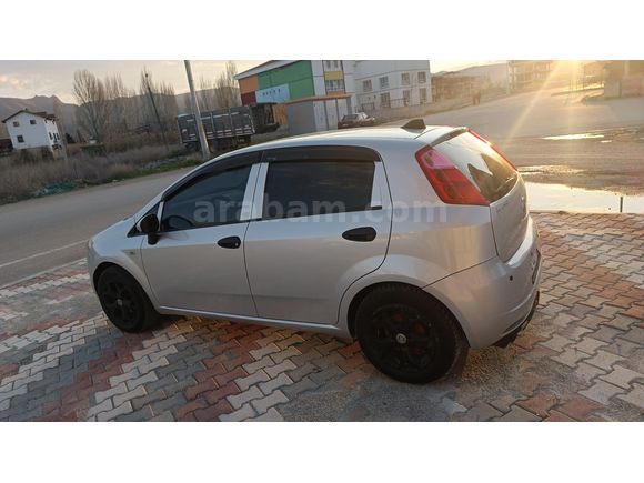 Sahibinden Fiat Punto Grande 1.4 Fire Active 2010 Model