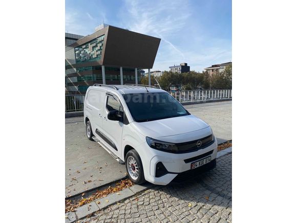 Sahibinden Opel Combo 1.5 CDTI Ultimate XL 2024 Model 