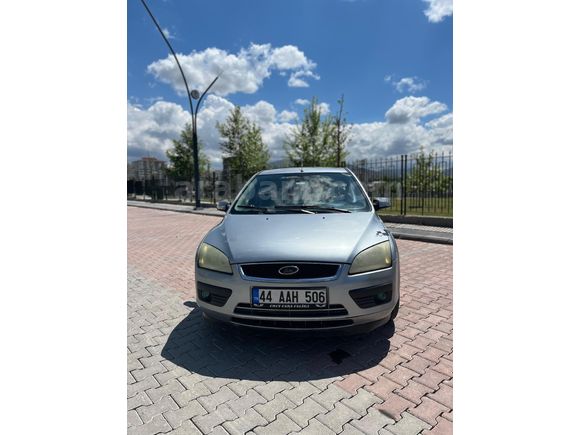Sahibinden Ford Focus 1.6 TDCi Ghia 2005 Model