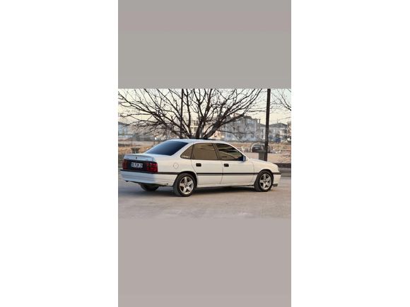 Galeriden Opel Vectra 1.8 GL 1992 Model Kahramanmaraş