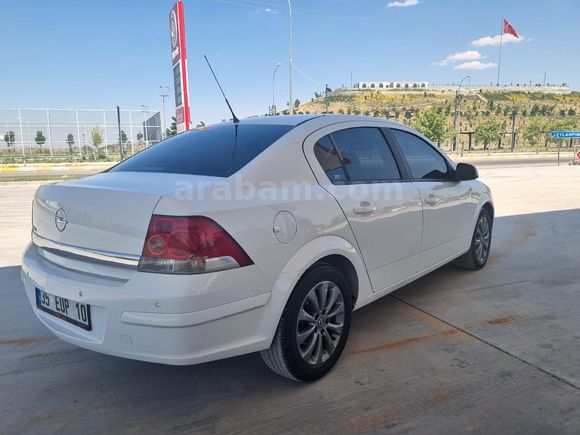 Opel Astra 1.6 Enjoy 111 Yıl 2012 Model  76 Bin Km