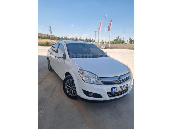Opel Astra 1.6 Enjoy 111 Yıl 2012 Model  76 Bin Km