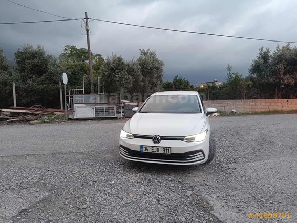 2021 MODEL GOLF LİFE HYBRİD DSG NOKTA HATASIZ BOYASIZ SRVS BKM