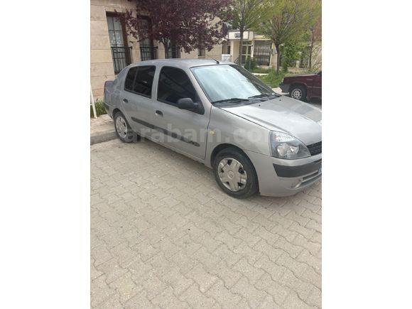Sahibinden Renault Clio 1.4 Dynamique 2004 Model  202.000 km Bej