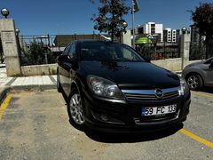 Sahibinden Opel Astra 1.3 CDTI Essentia 2012 Model  233.000 km Siyah