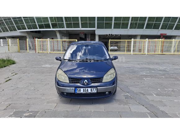 Sahibinden Renault Scenic 1.6 Dynamique 2005 Model  249.000 km Lacivert