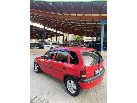 Düşük KM Opel Corsa 1.4