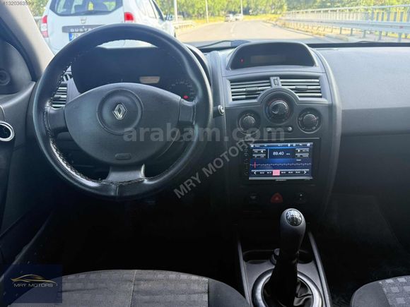 2009 RENAULT MEGANE KREDİ KARTA 12 AY TAKSİT İMKANI