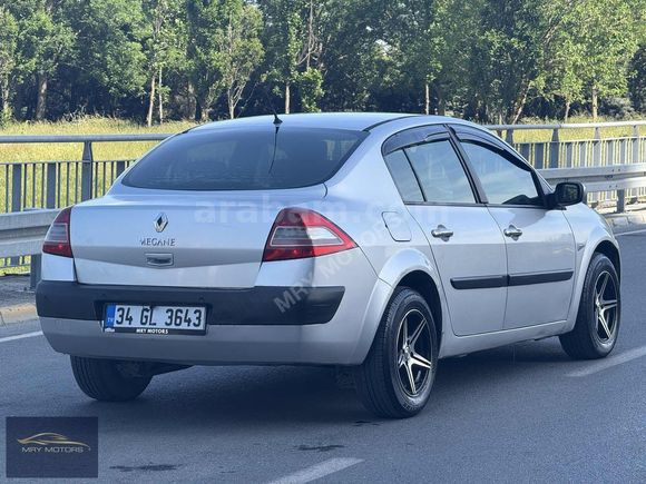 2009 RENAULT MEGANE KREDİ KARTA 12 AY TAKSİT İMKANI